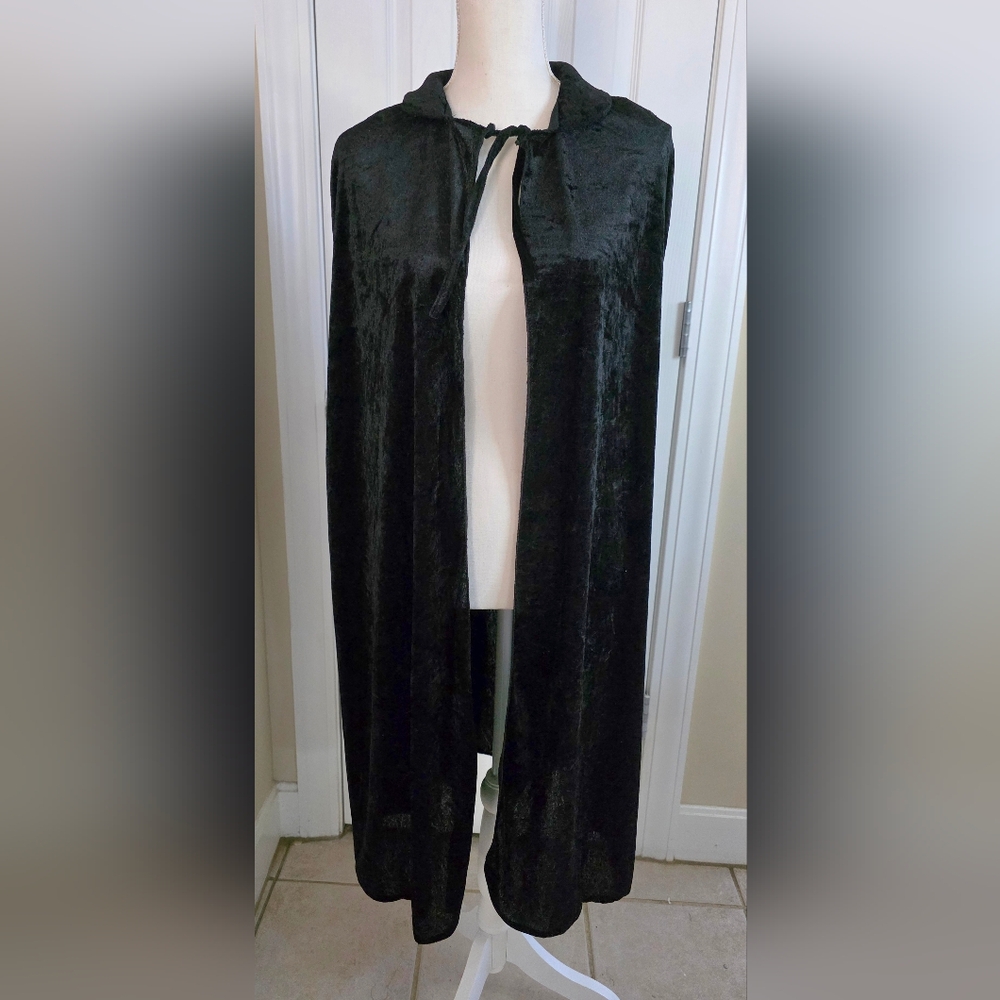 Black Halloween Cloak